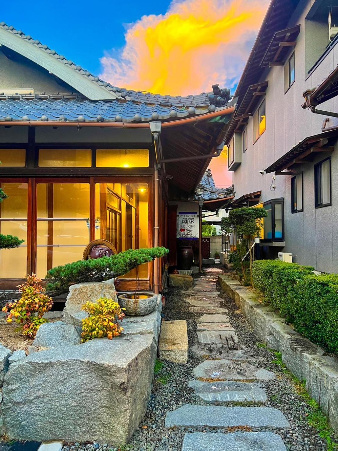 ゲストハウス 母家 松山市 エクステリア 写真